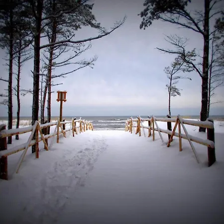 Holender House 6 Plaz W Zasiegu アパート