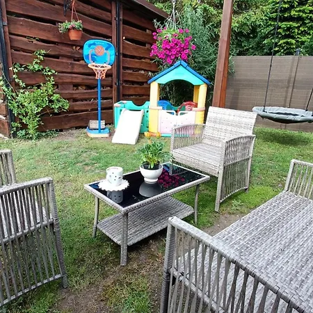 Holender House 6 Plaz W Zasiegu アパート *