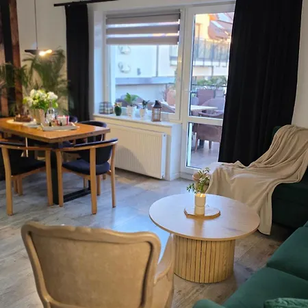Holender House 6 Plaz W Zasiegu Apartman