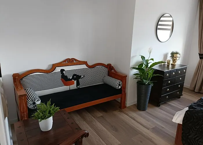 Holender House 6 Plaz W Zasiegu Lägenhet *